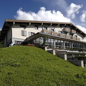 Parè Hotel
